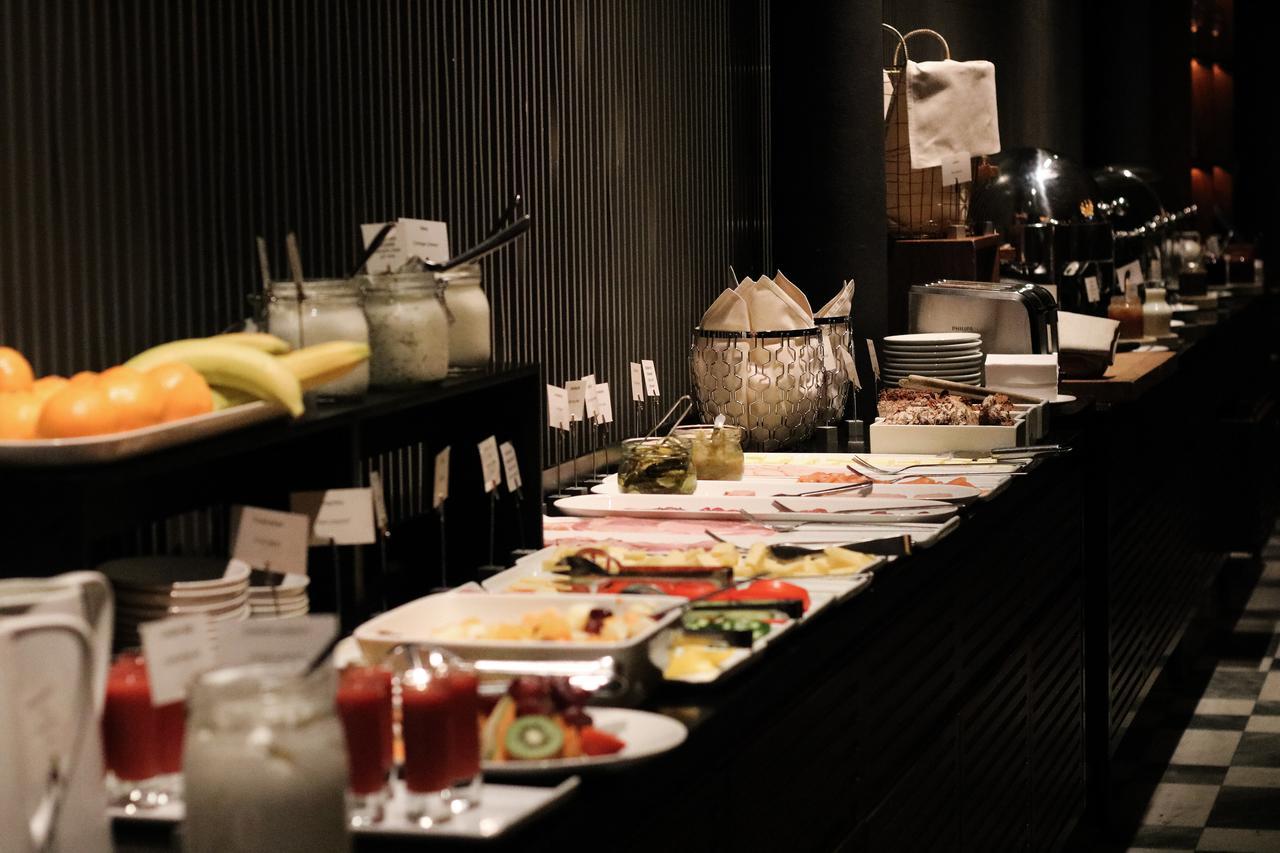 Nobis Hotel Stockholm, A Member Of Design Hotels™ Екстер'єр фото A buffet at a hotel